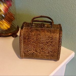 Decorative chest. 6”x 5”.